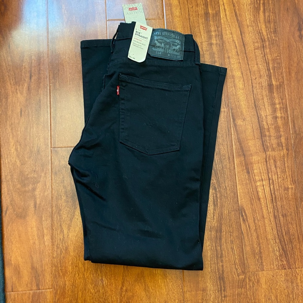 Men’s Levi 514 straight black jeans